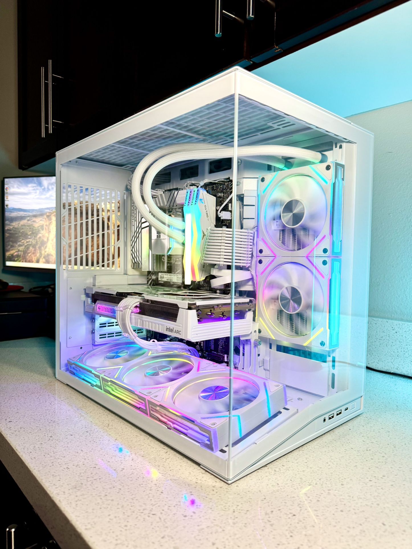Intel Core i5 14600K - Intel ARC B580 (12GB) Gaming PC / Editing Workstation