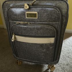  Suitcase Nicole Miller
