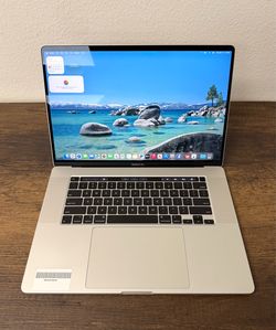 16" MacBook Pro Touchbar 32GB RAM*512GB SSD*2.4Ghz Intel 8 Core i9