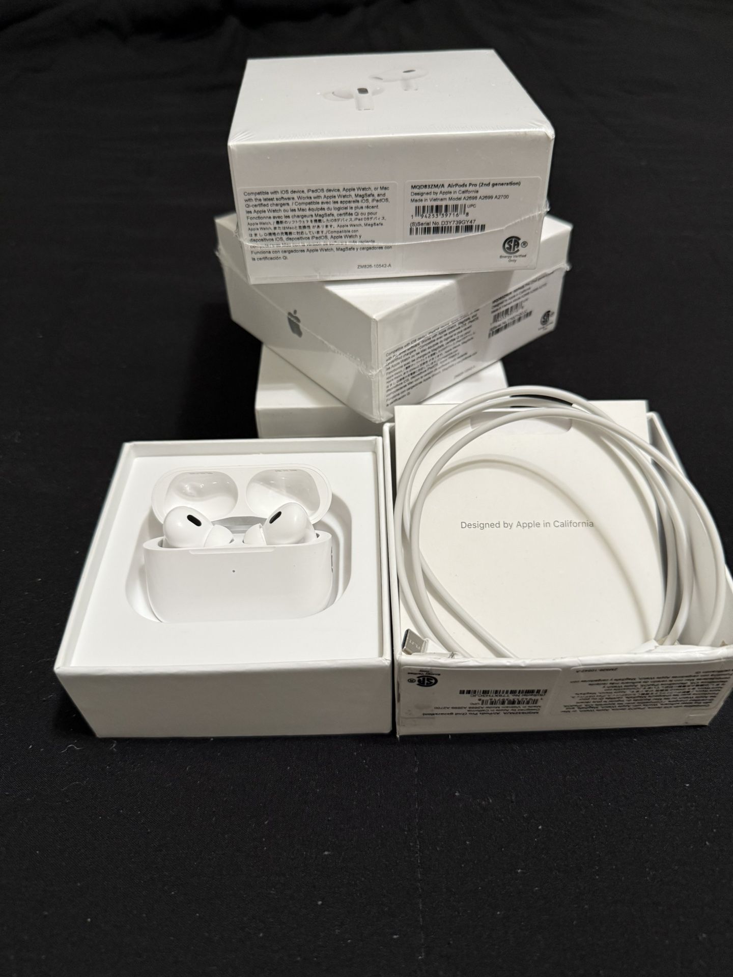 Apple AirPods Pro 2 Active Noise Canceling Wireless Bluetooth Earbuds New