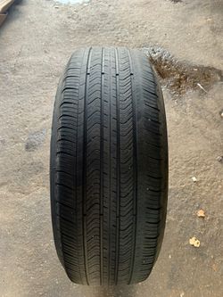235/60/18 Michelin Primacy MXV4