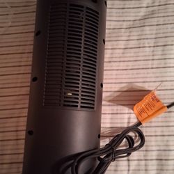Indoor SPACE HEATER. 17" CERAMIC 