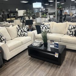 2-piece Sofa And Loveseat On Clearance 