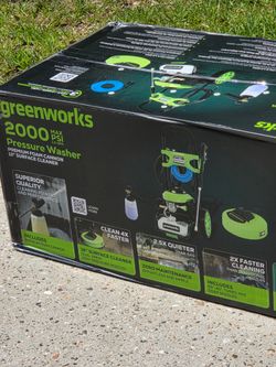 Brand New GREENWORKS 2000-PSI 1.2-GPM Cold Water Electric Pressure washer with 4 Spray Tips and Surface Cleaner