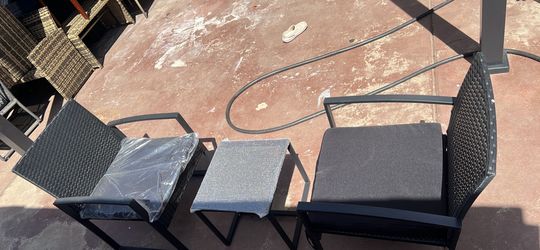 Outdoor wicker furniture set