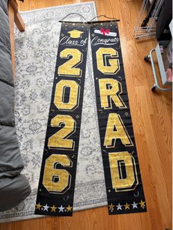 FREE 2026 graduation banners (2)