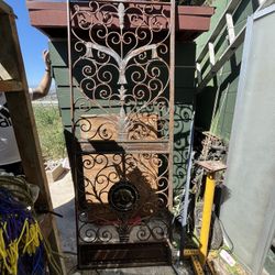 Vintage Gate 