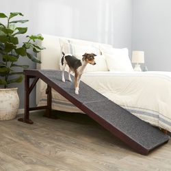 Frisco Deluxe Wooden Carpeted Pet Ramp – Like New ($109 Retail)