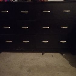 6 Drawer Dresser 