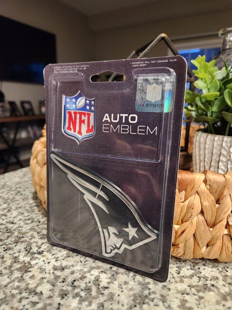 Patriots NFL Auto Emblem