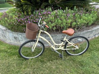 Electra Townie step-through bike