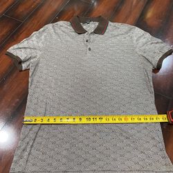 Gucci monogram T-shirt, size 3 XL fits like XL