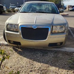 Crysler (contact info removed) motor 3.5 touring run like newone