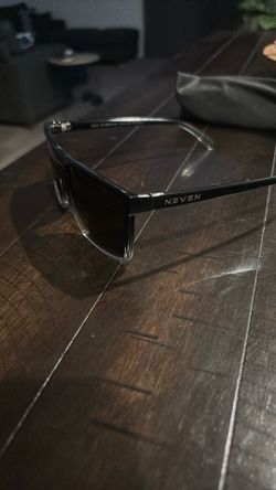 Neven Sunglasses 