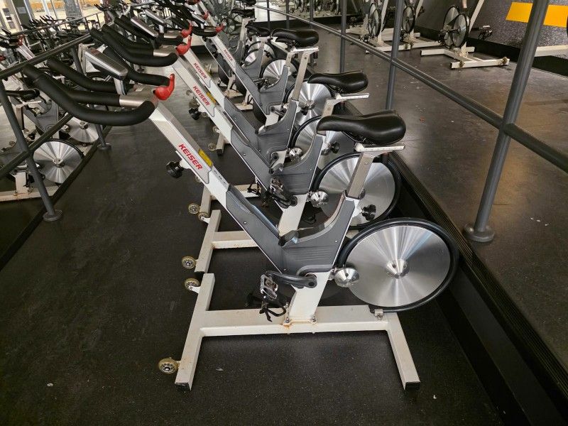 Stationary Bike Spin Bike Keiser M3 Indoor Exercise Bicycle Cardio Workout 