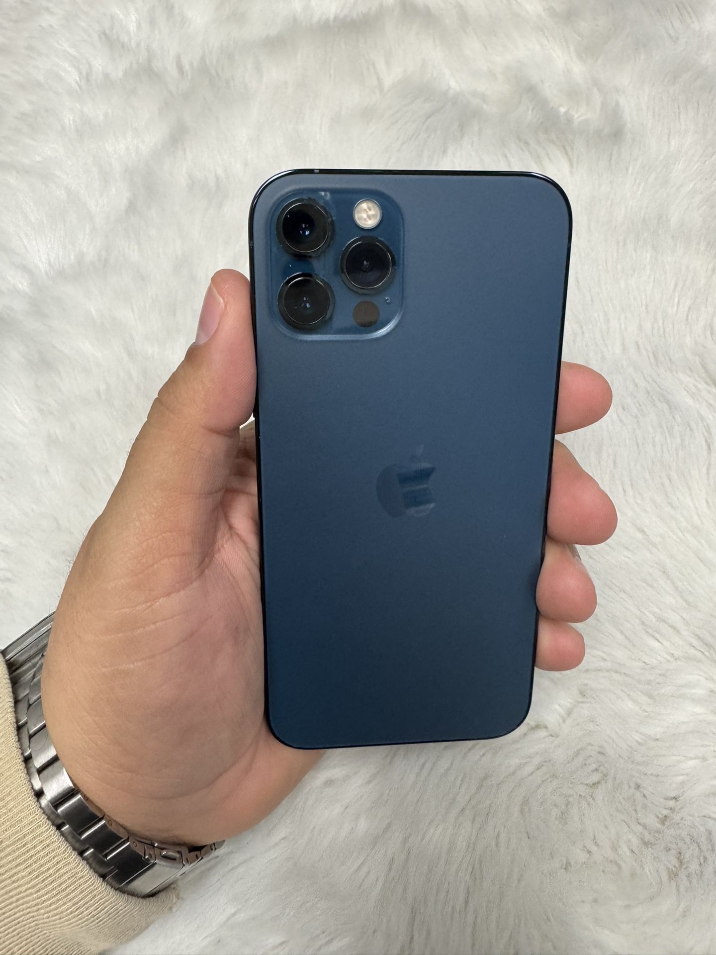 Apple iPhone 12 Pro 128GB Metro By T Mobile $350 - Main Image