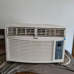 HAIER  AIR  CONDITIONER 