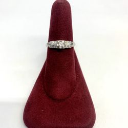 FLAWLESS 14K ENGAGEMENT RING 