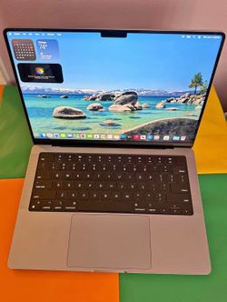 MacBook Pro - M2 Pro - 2023