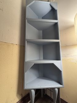 Catty Corner Shelf