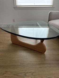 Noguchi table - White Oak - Authentic Like New