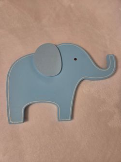 Cute Kids Wooden Elephant Wall Decor