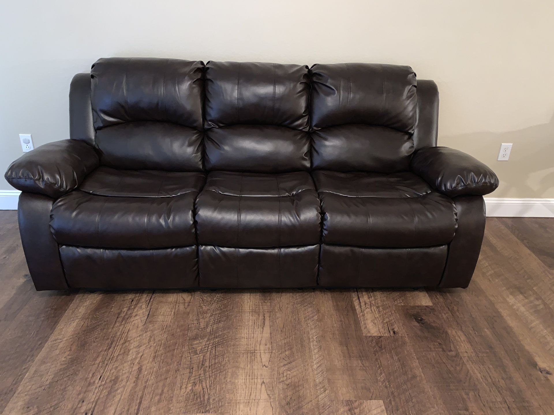 American furniture Espresso brown reclining couch