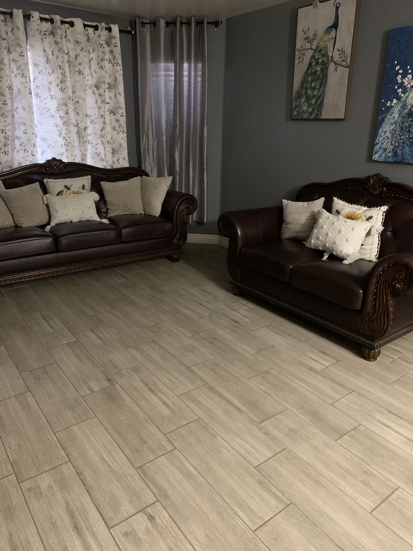 Brown Living Room Sofa Set.