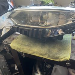 2014-17 BMW 2 SERIES LEFT  HEADLIGHT 