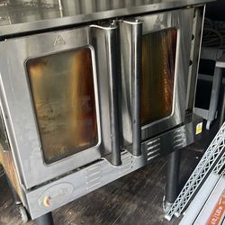 Convection oven