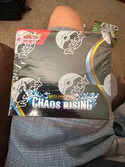 Chaos Rising Booster Box. Pokemon Center
