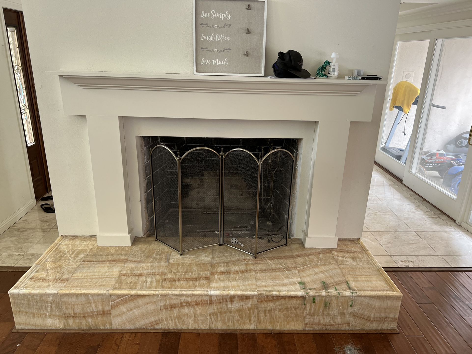 Price Drop! Fireplace Mantle , Screen, And Kit