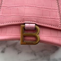 Bootleg Canal Street Hourglass bag 