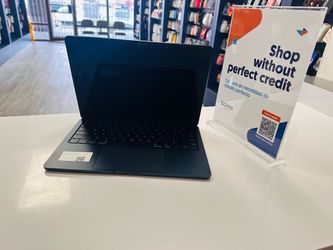 Macbook Air M2 8gb ram 512gb ssd