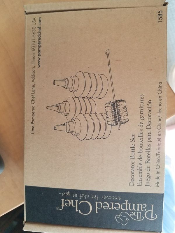 Pampered Chef Decorator Bottle Set For Sale In Parma Heights Oh