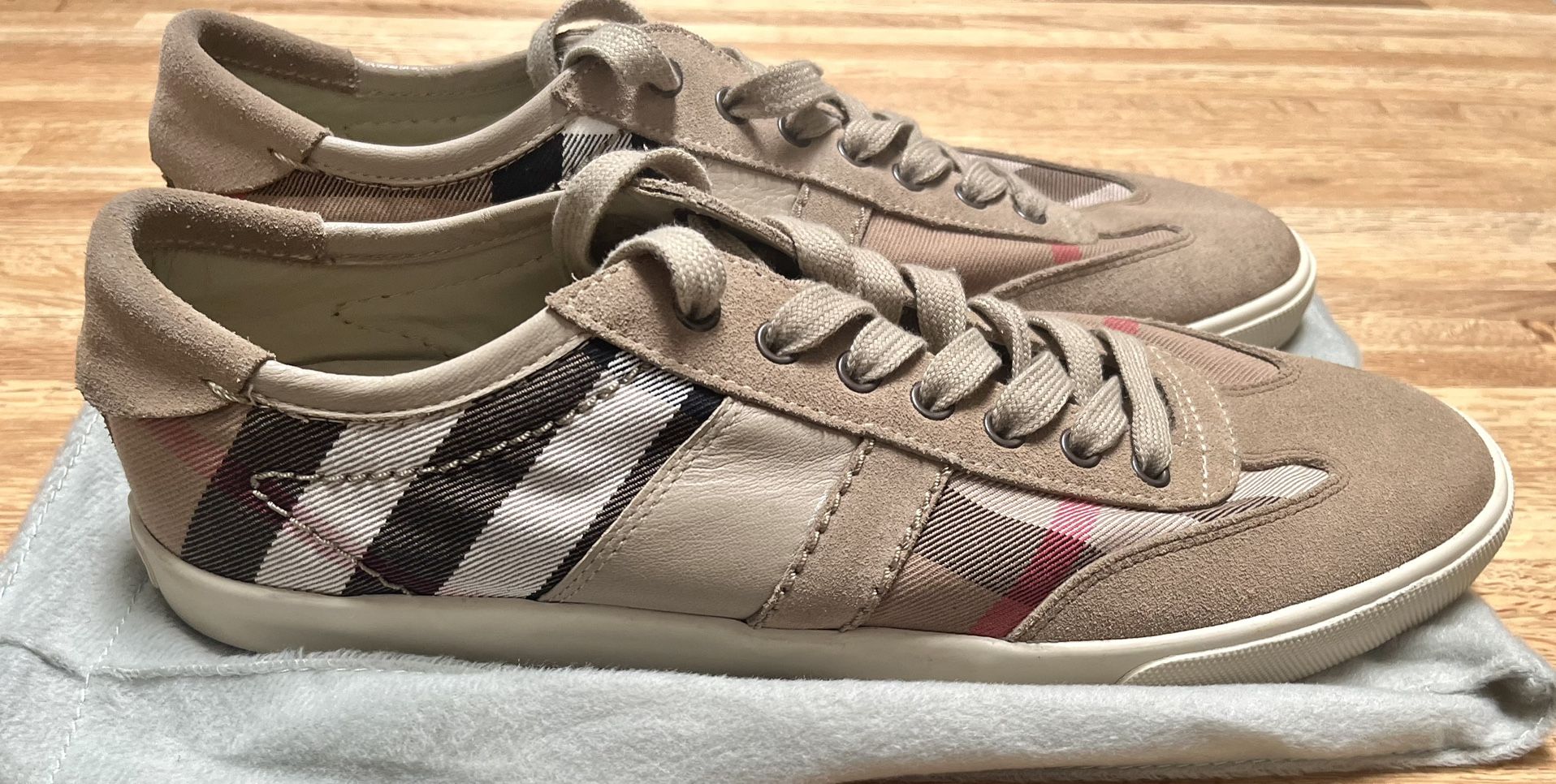 Burberry Men’s 11.5