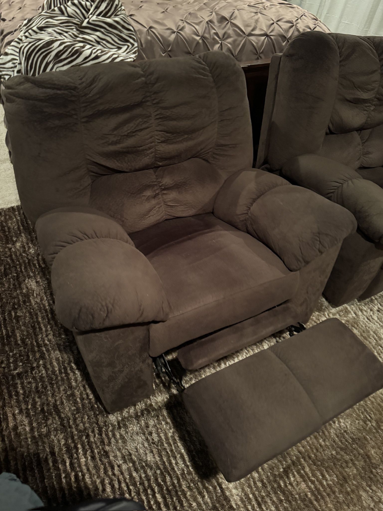 2 Brown Suede Recliners for Sale in Phoenix, AZ OfferUp