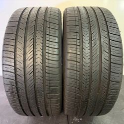 V635  245 40 19 98Y  Michelin Pilot Sport All Season  2 used tires 80% life  