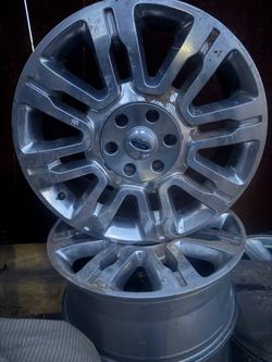Ford wheel