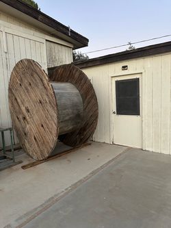 Giant Wooden Cable Spool / Industrial Wire Reel – 6+ Ft