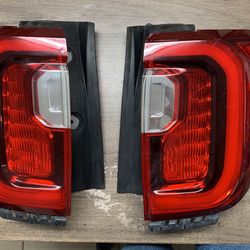 2020-2023 GMC Acadia Denali SL SLE SLT Pair For Rear Tail Light Lamp For