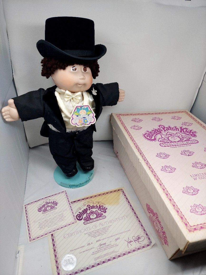 Cabbage Patch Kids Porcelain Collection Jonathan Eric #4894