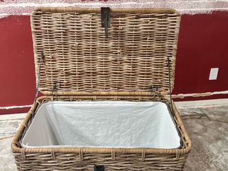 Wicker Storage Trunk XL