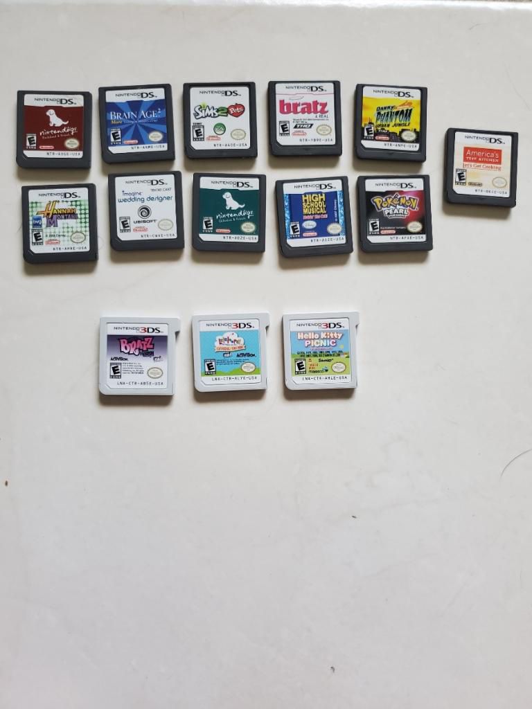 Nintendo 3DS $150 16 games charger and all