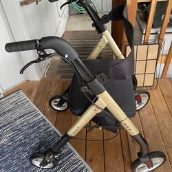 Heavy duty Rollator Walker