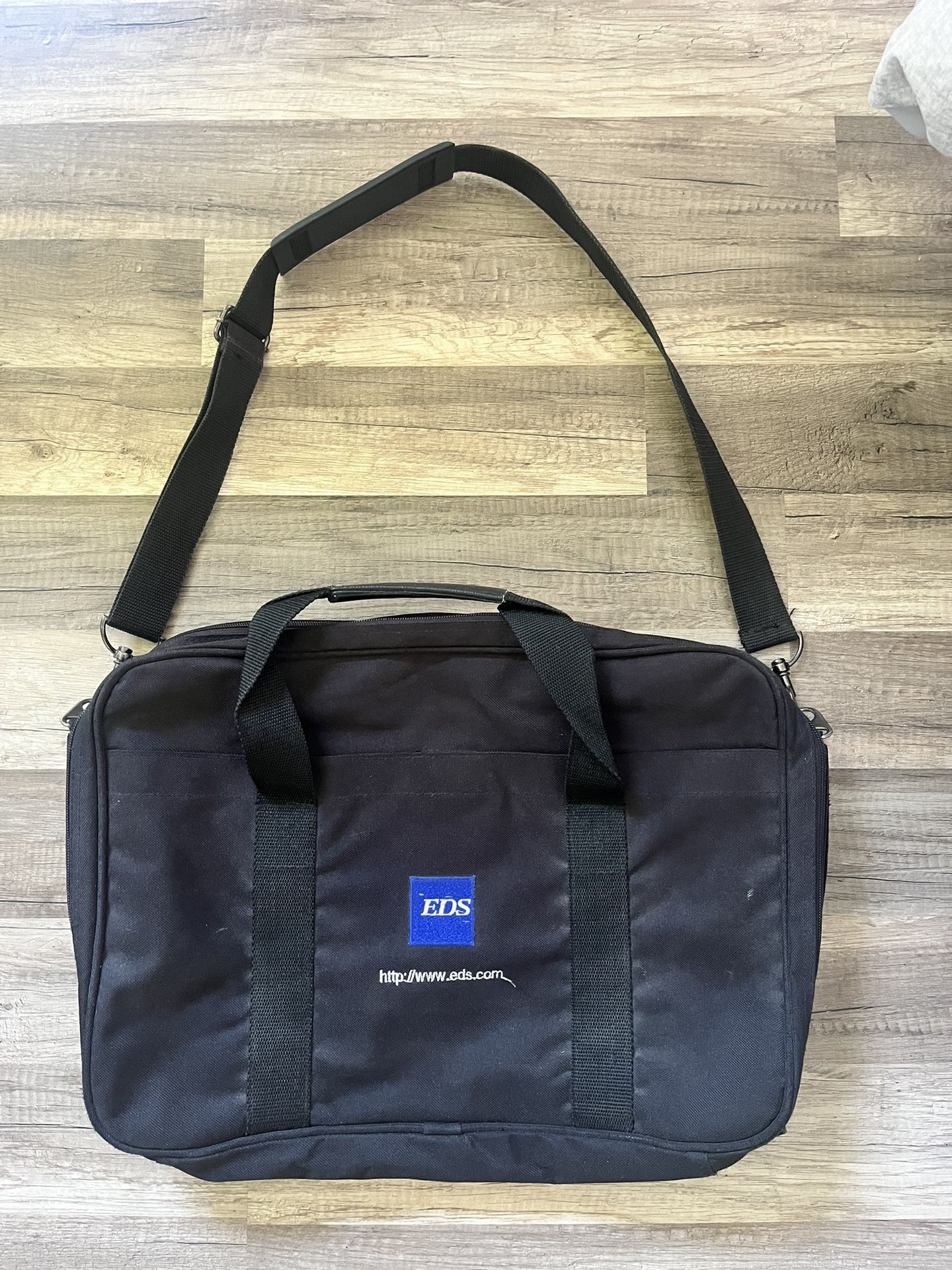 EDS laptop bag