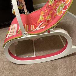 Baby bouncer seat with music