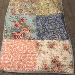 Queen. Size Quilt And 2 Shams Better Homes