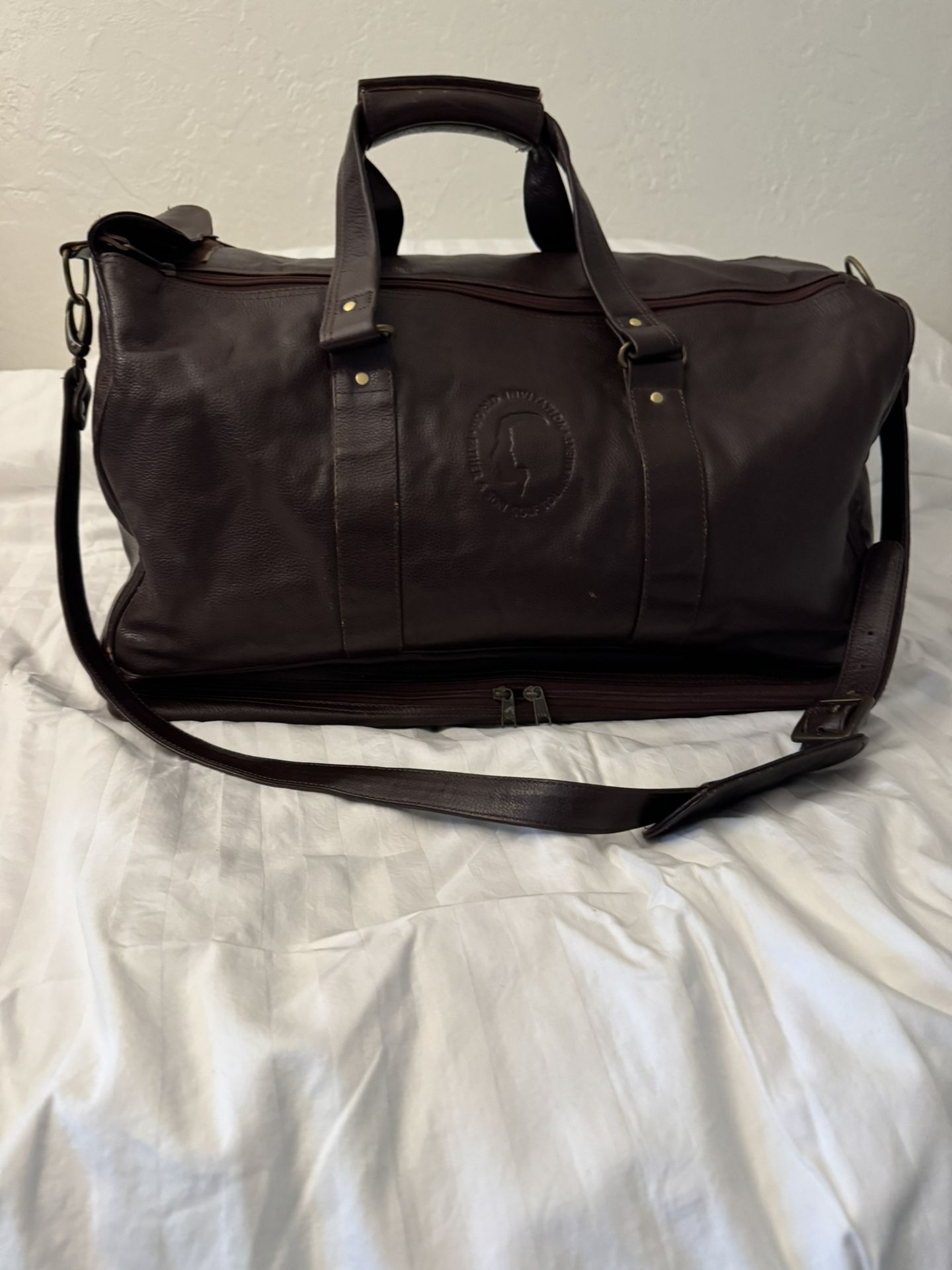 Men’s Leather Travel Bag