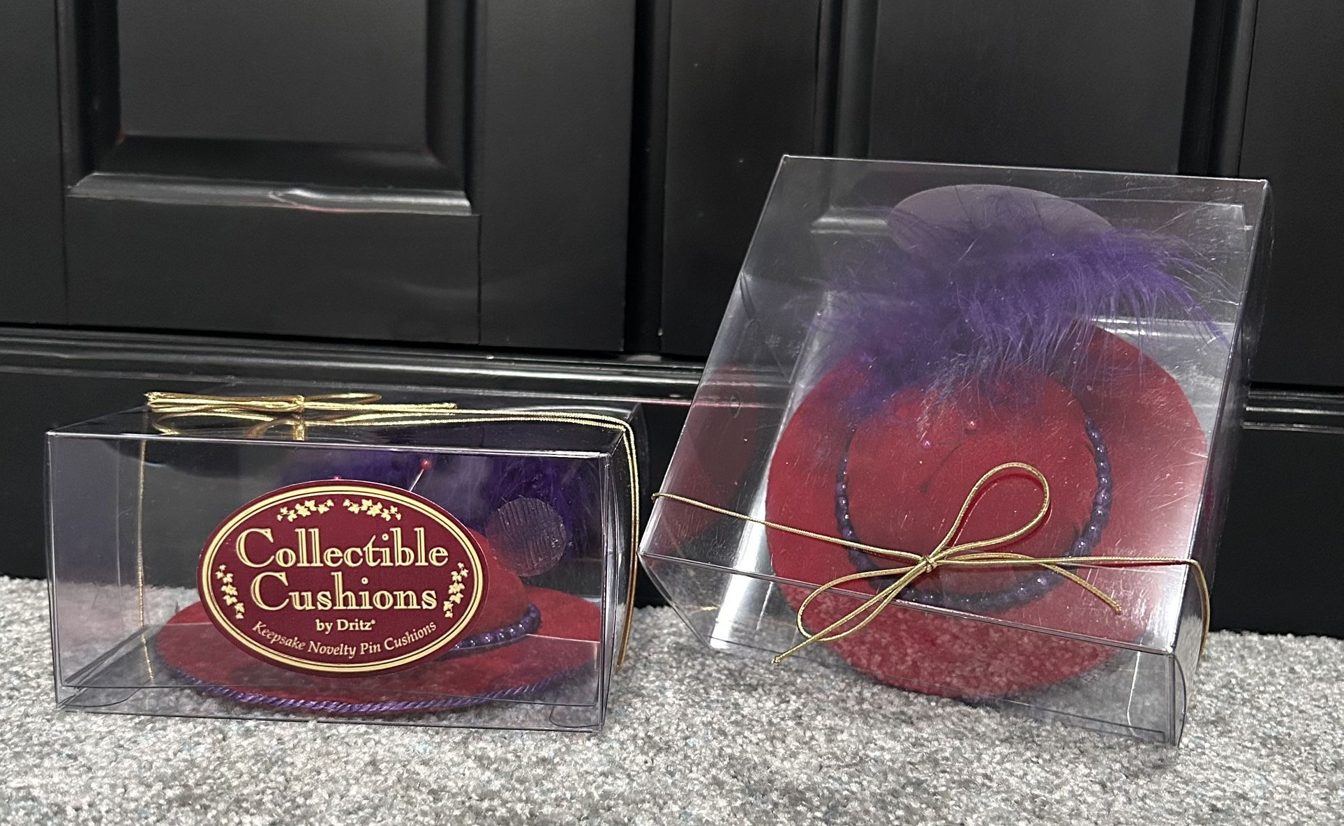 Dritz Collectible Red Hat Pin Cushions